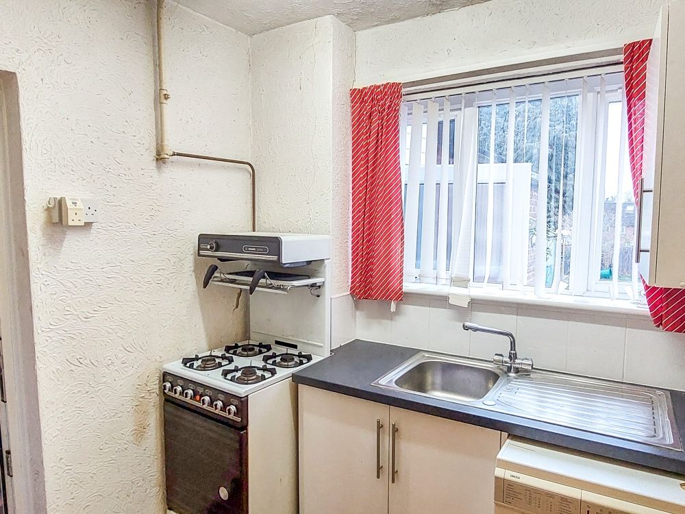 Property photo 3 of 18