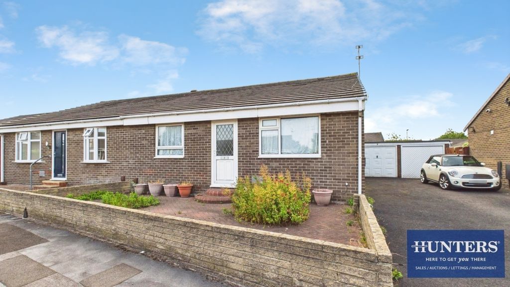 Property photo 1 of 15 External