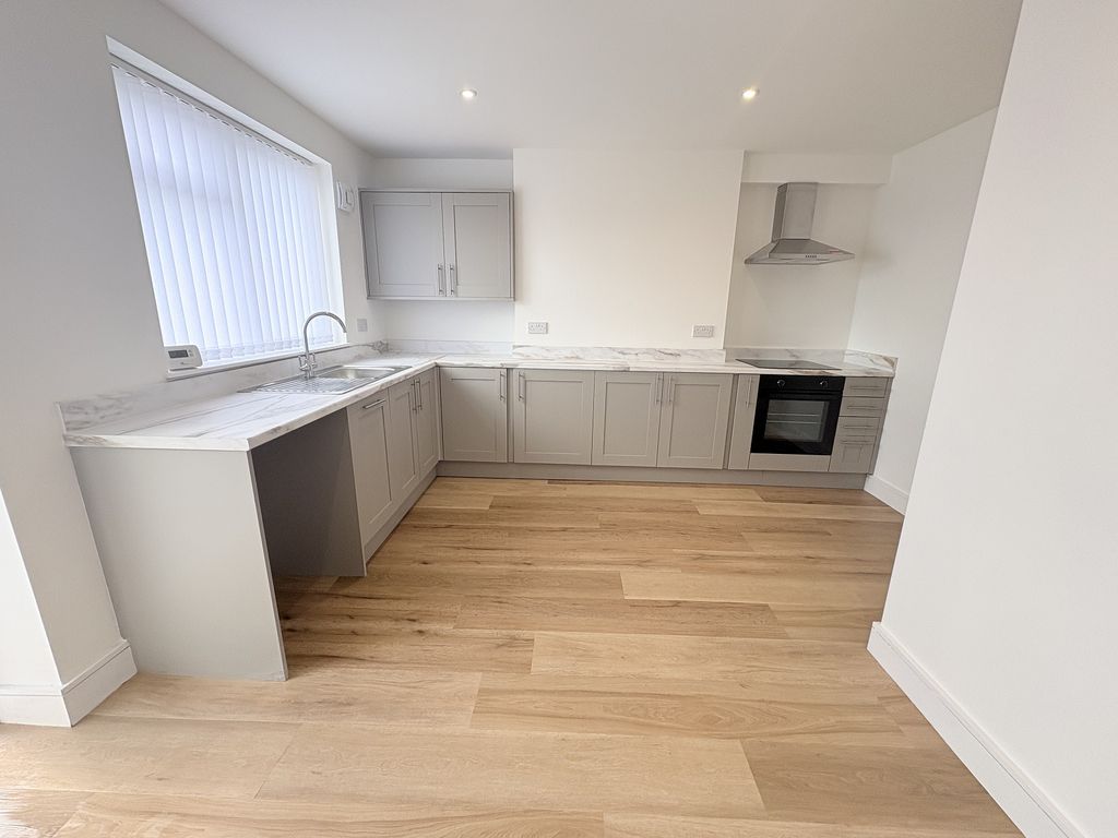 Property photo 2 of 10 Not Specified