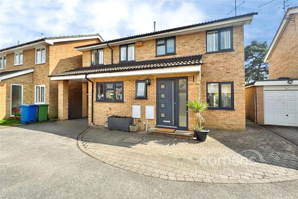 Property photo 1 of 20 Front