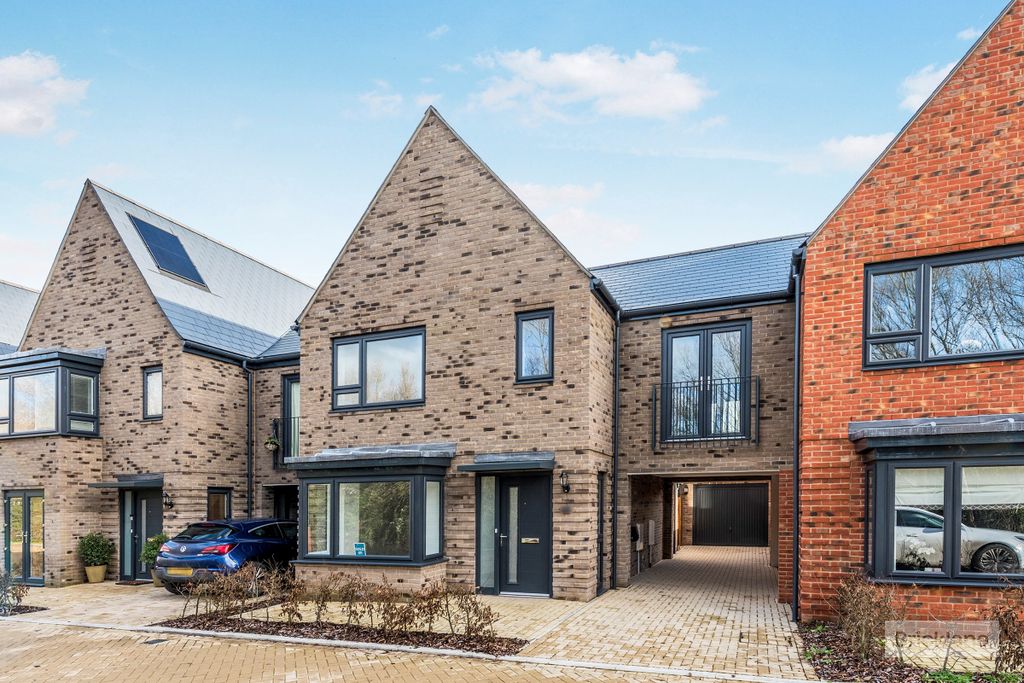 Property photo 1 of 14 Image