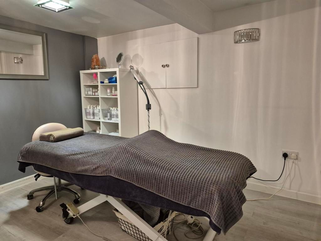 Property photo 3 of 9 Photo 2