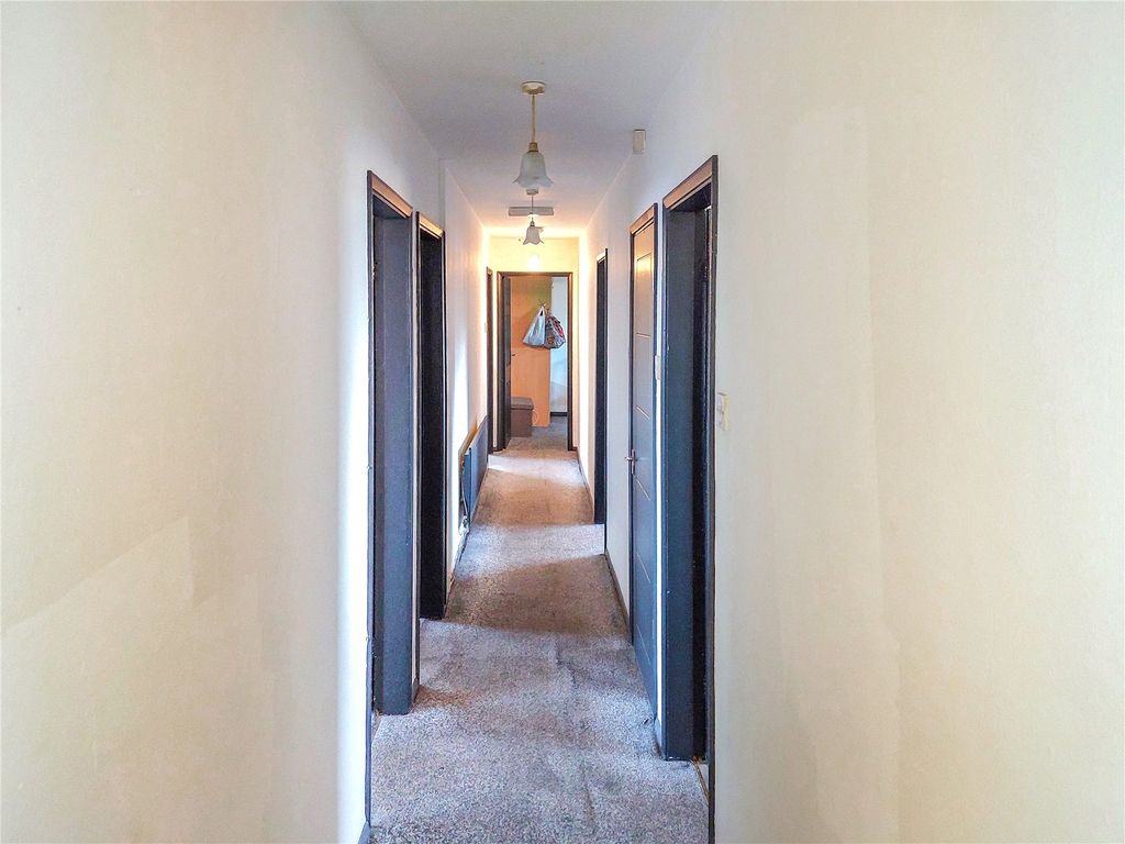 Property photo 3 of 11 Picture No. 10