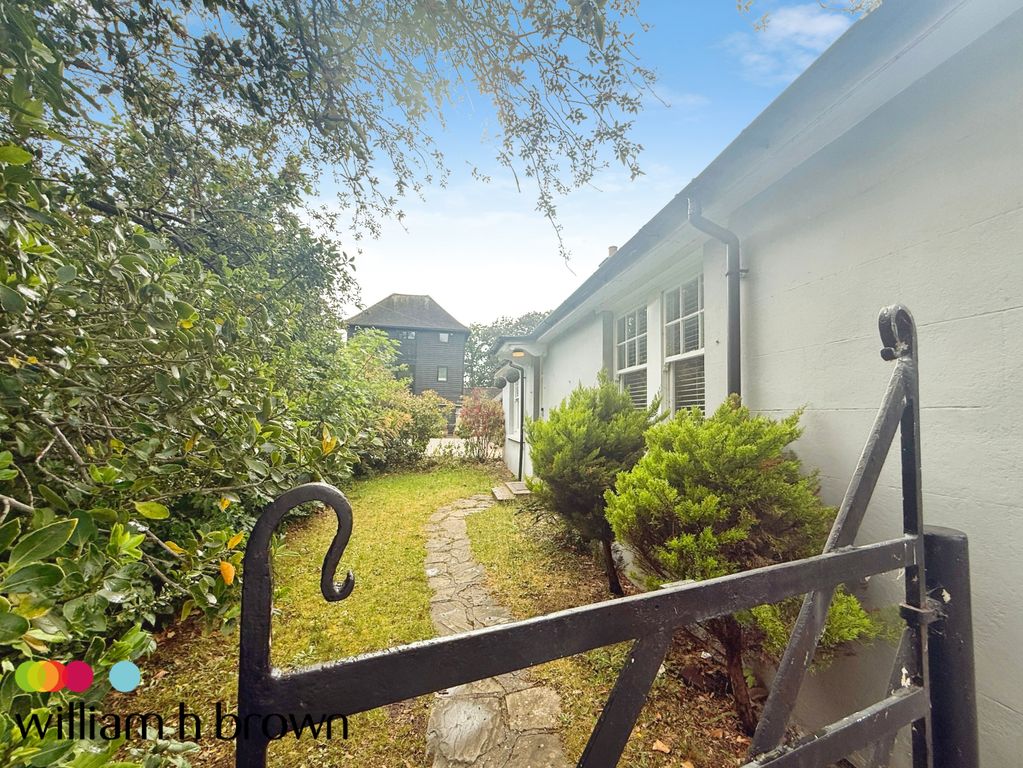 Property photo 2 of 28 Image