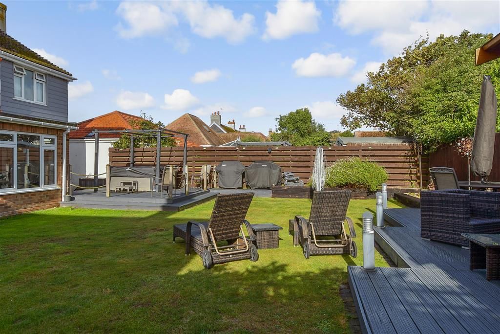 Property photo 2 of 14 Rear Garden
