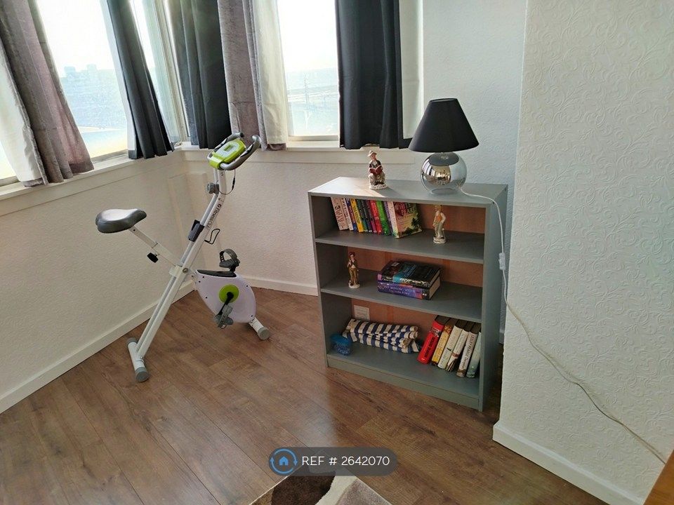 Property photo 2 of 8 Gym Section