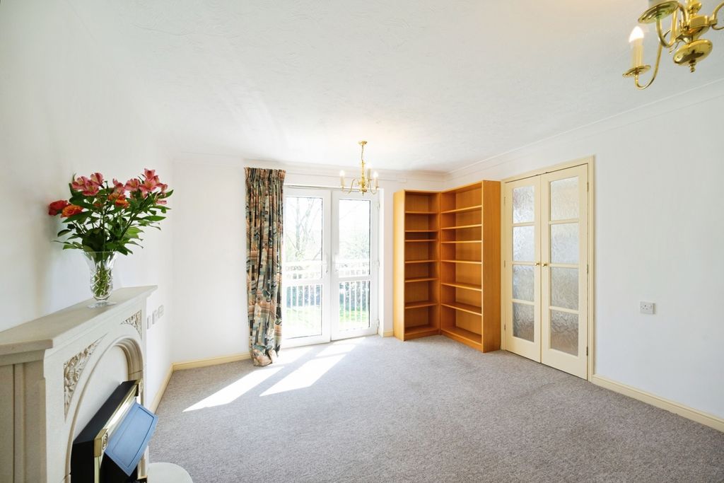 Additional image 8 of 1 bed flat for saleAire Valley Court, Bingley BD16