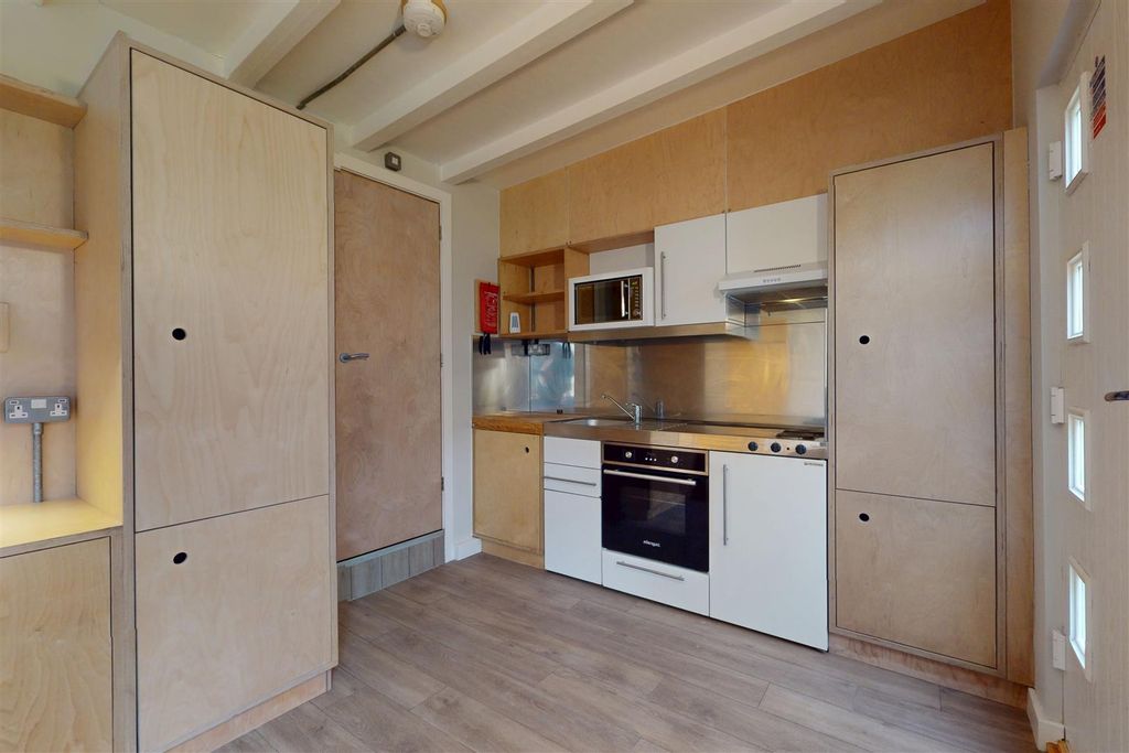 Property photo 2 of 7 01212026_153342.Jpg