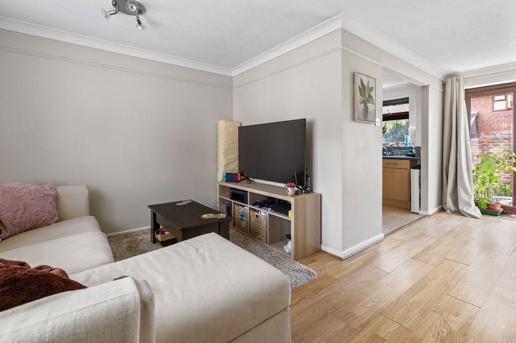 Property photo 2 of 15