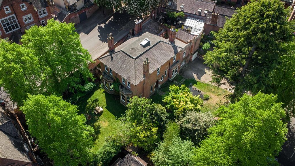 Additional image 21 of 6 bed detached house for saleTattershall Drive, The Park NG7