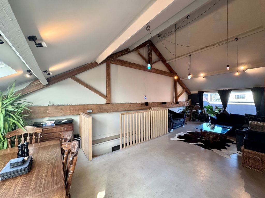 Additional image 4 of 2 bed flat for sale50 Guildhall Street, Preston, Preston, Lancashire PR1