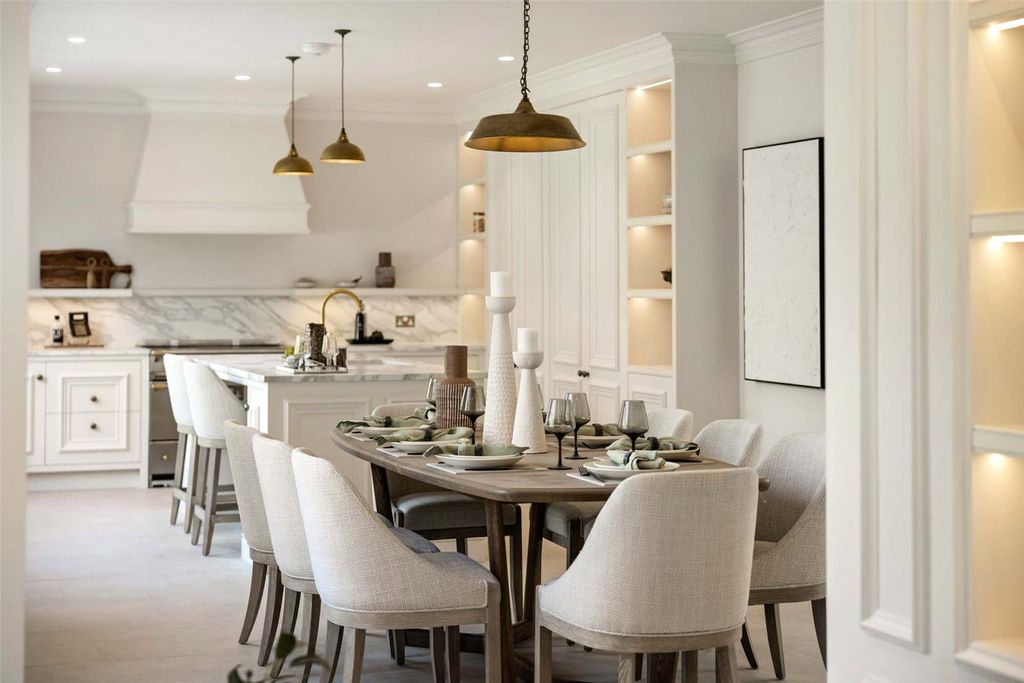 Property photo 2 of 46 Picture No. 48