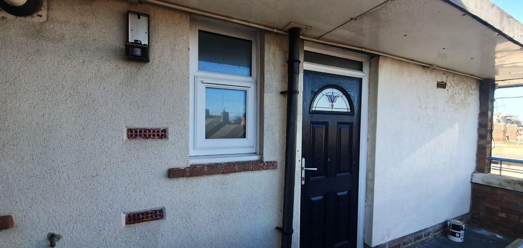 Property photo 1 of 8 Whatsapp Image 2025-03-25 At 16.56.54_8Ba8A74d.Jpg