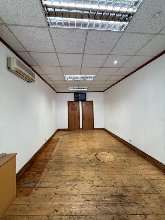 Property photo 2 of 4