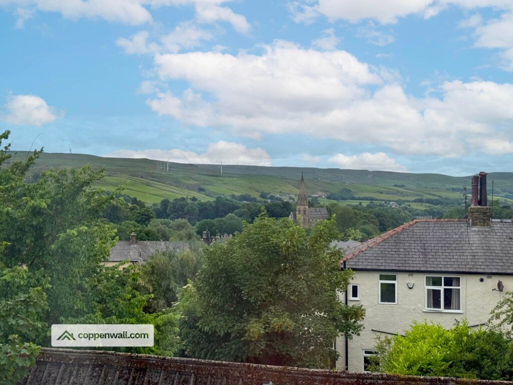 Property photo 2 of 28