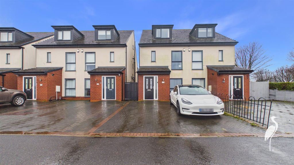 Property photo 1 of 29