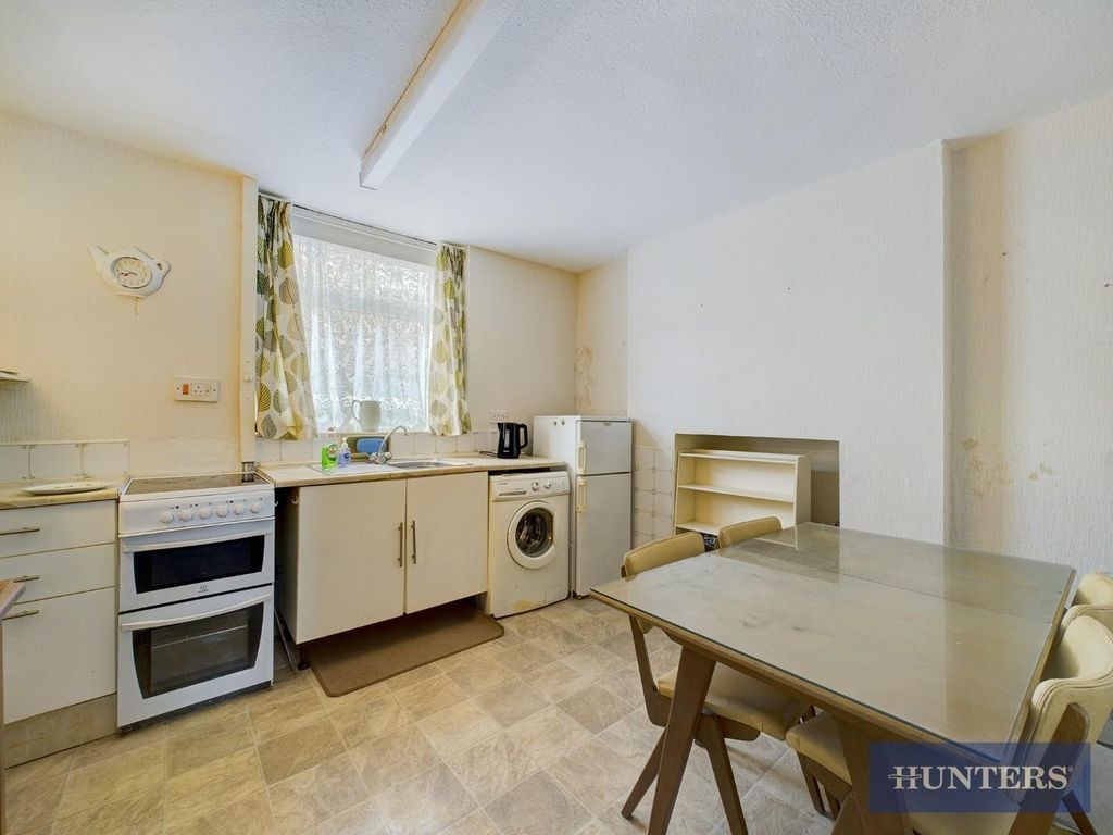 Property photo 3 of 9 Cam01994G0-Pr0028-Still008.Jpg