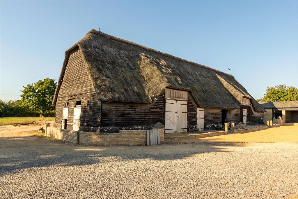 Property photo 2 of 13 Barn