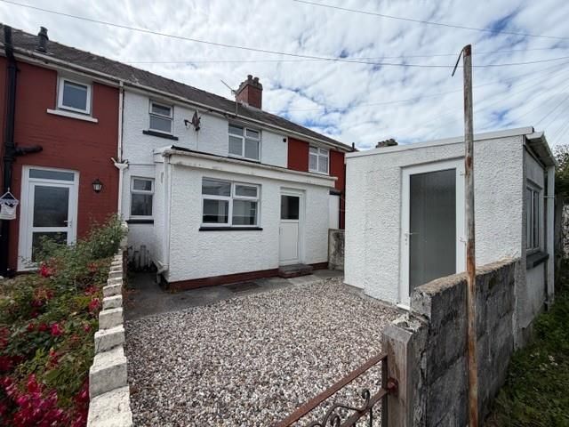 Property photo 2 of 16 Externally