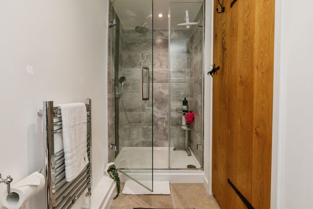 Additional image 14 of 5 bed farmhouse for saleBowerhill, Melksham SN12