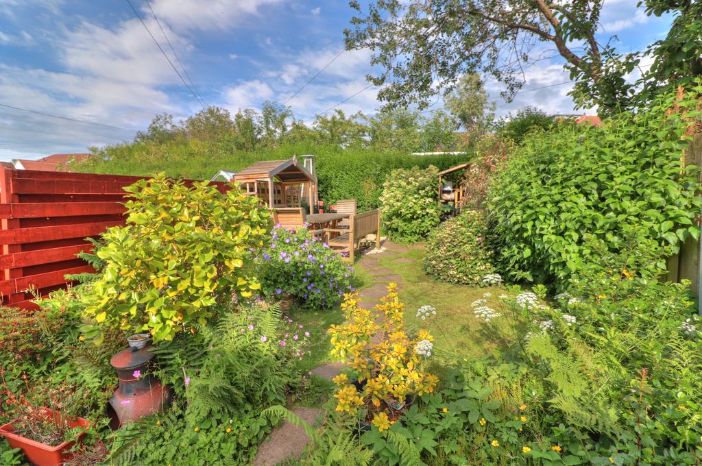 Property photo 3 of 21 Img_3851_2_3