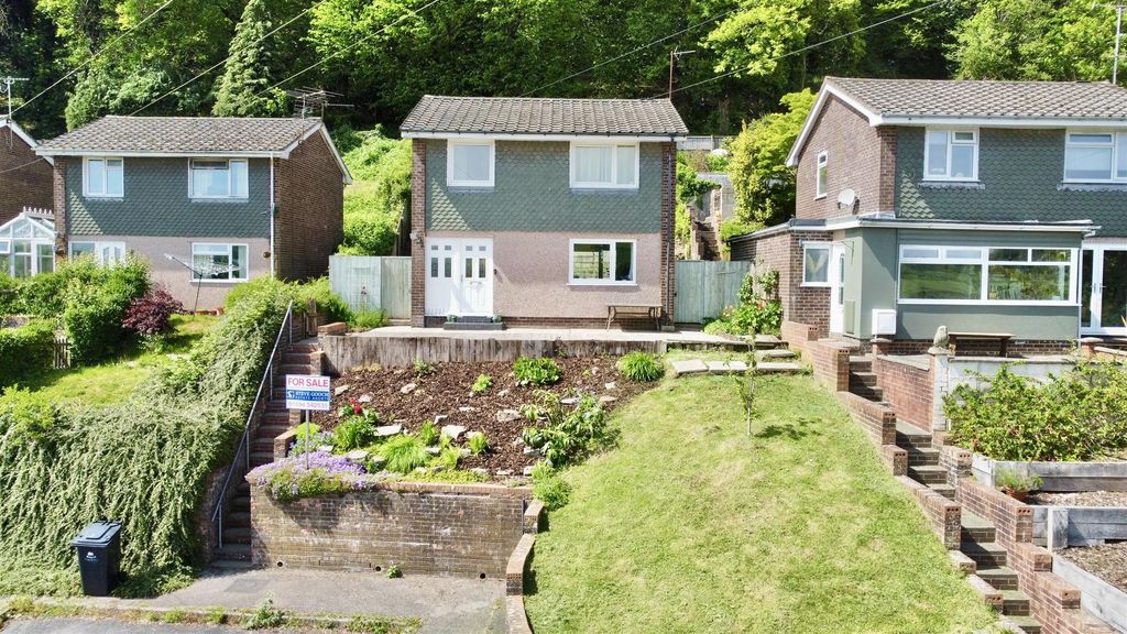 Property photo 1 of 22