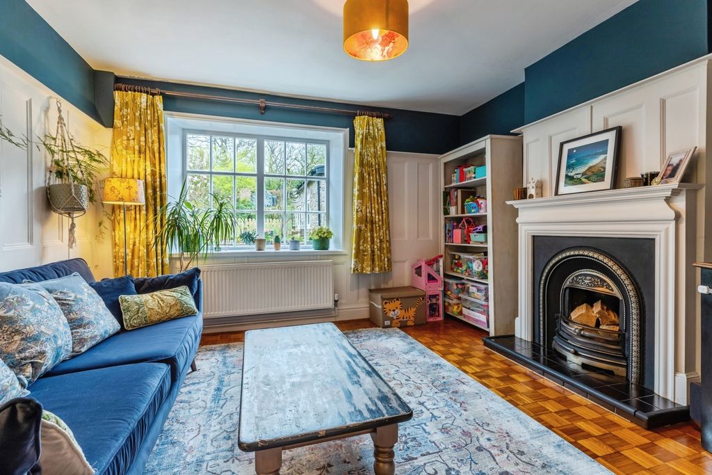 Property photo 2 of 21 Pbox-Img.Jpg