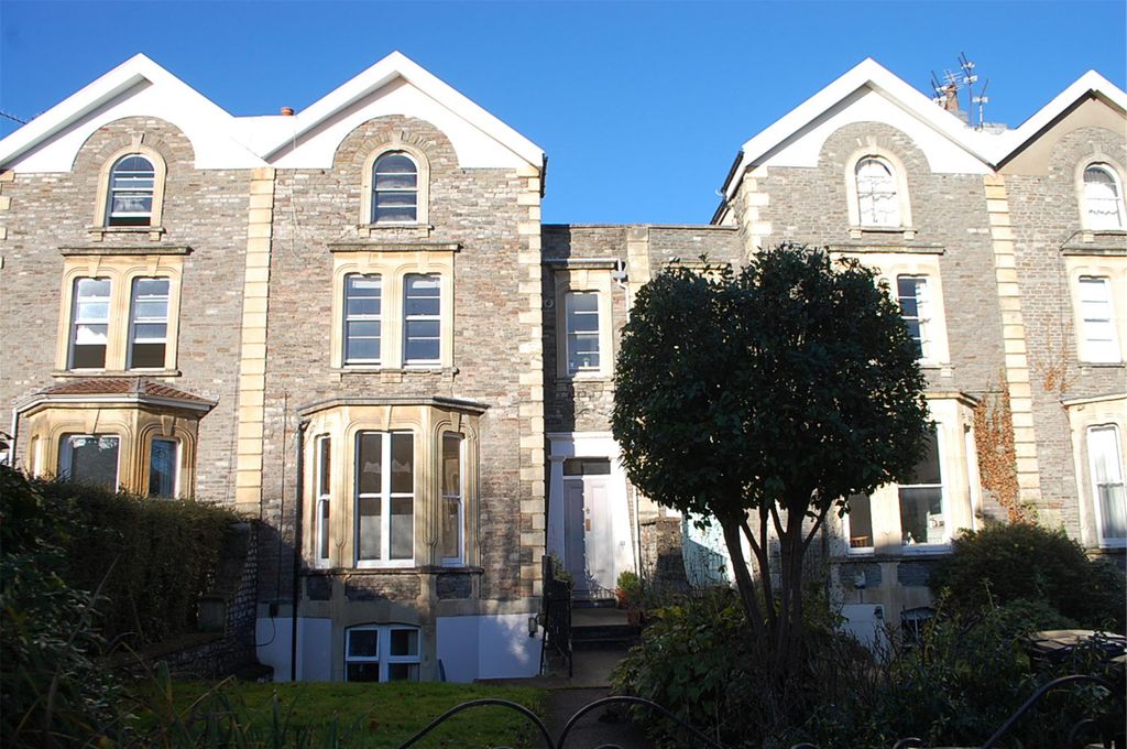 Property photo 3 of 7 Exterior