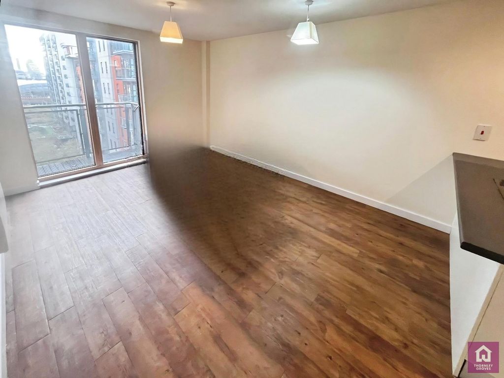 Property photo 3 of 14 Picture No. 15