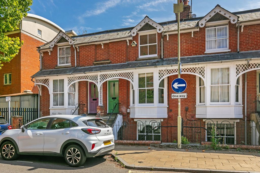 Property photo 1 of 13