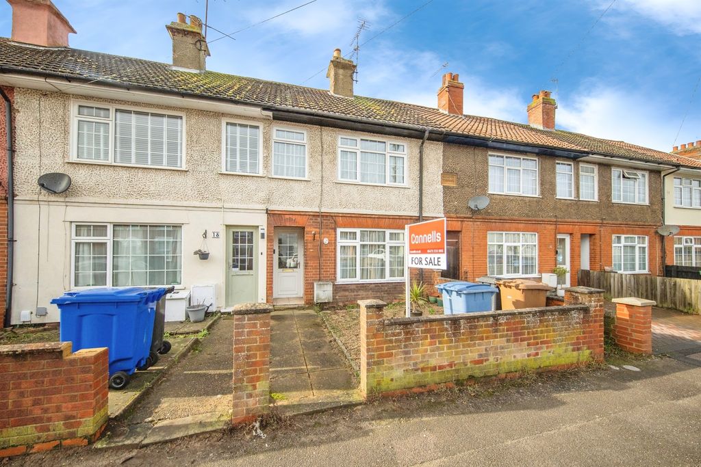 Property photo 1 of 11