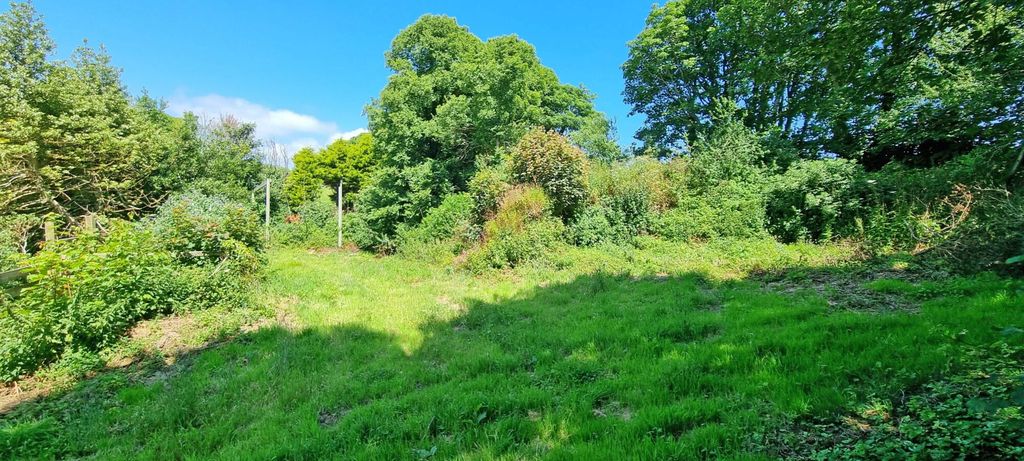 Property photo 3 of 6
