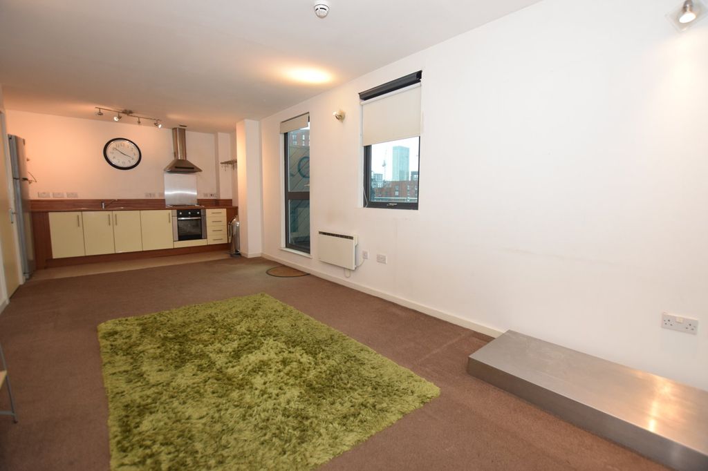 Property photo 3 of 16 Picture No. 20