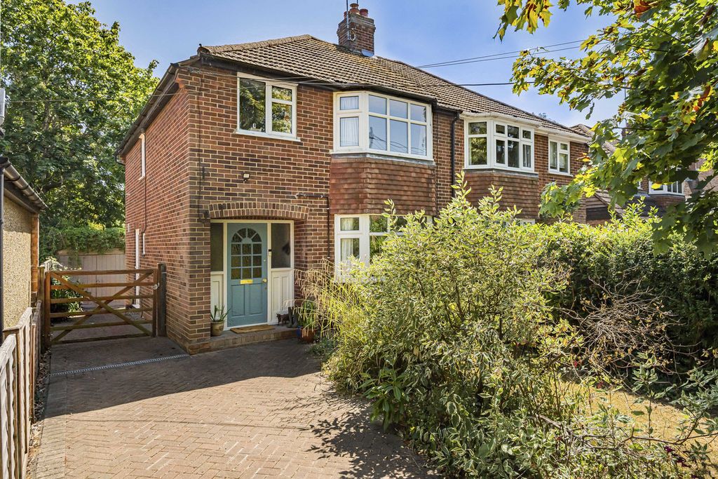 Property photo 1 of 24