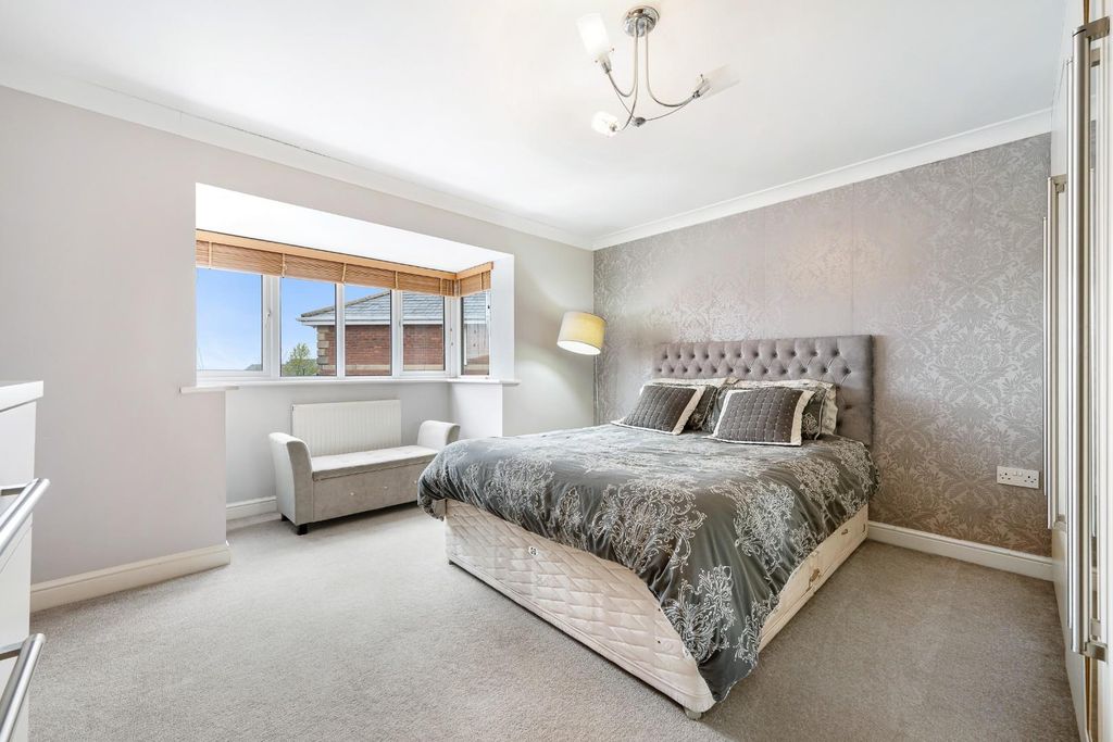 Additional image 27 of 6 bed property for saleMoorlands Court, Darwen BB3