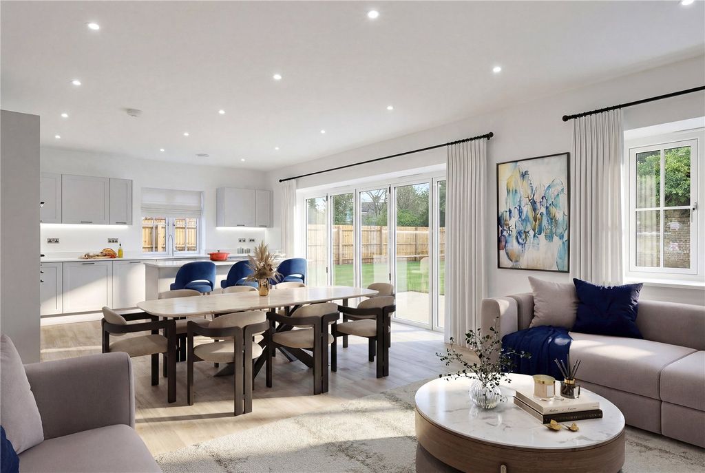 Property photo 2 of 12 Picture No. 35