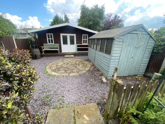 Property photo 3 of 13 Garden