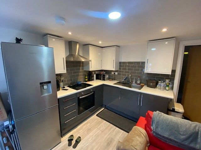 Property photo 2 of 4 Kitchen