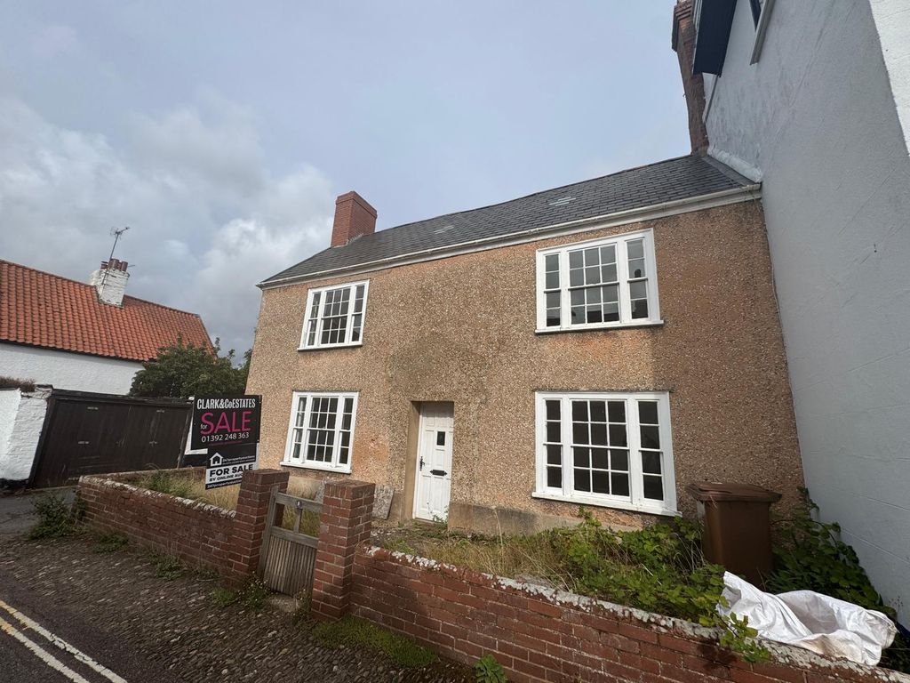 Property photo 1 of 20