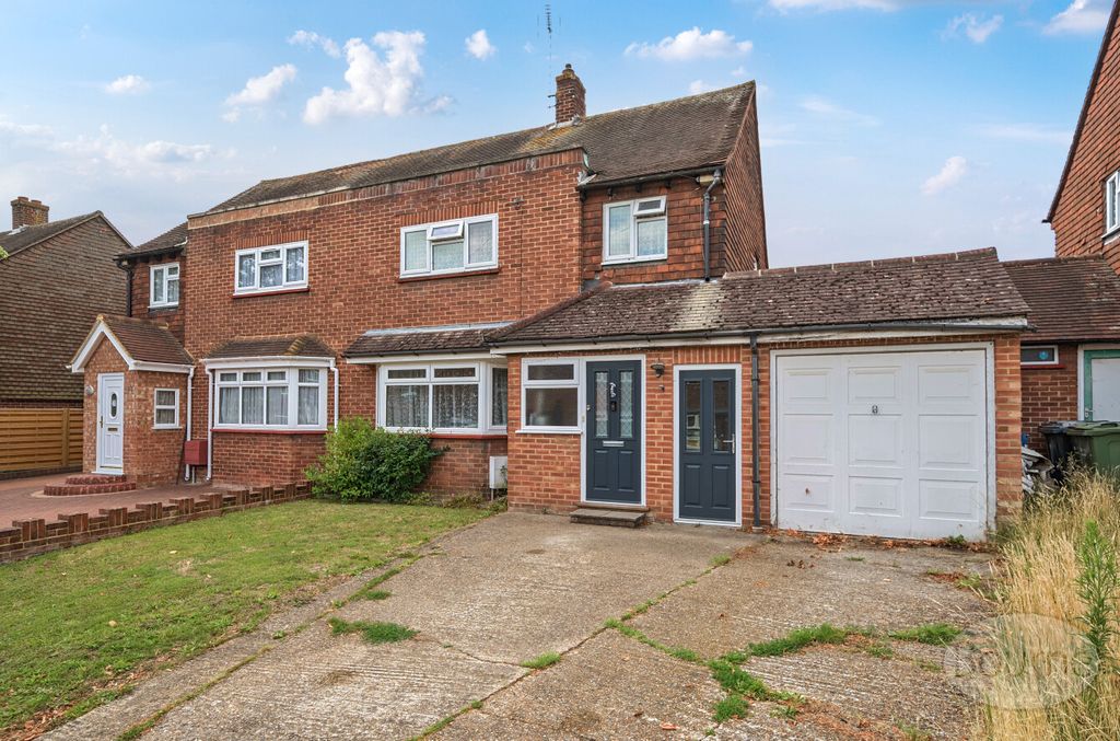 Property photo 1 of 13 0E0F1A42-Ceac-4Bf...