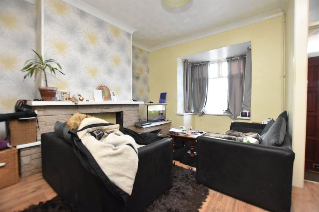 Property photo 2 of 13 Living Room