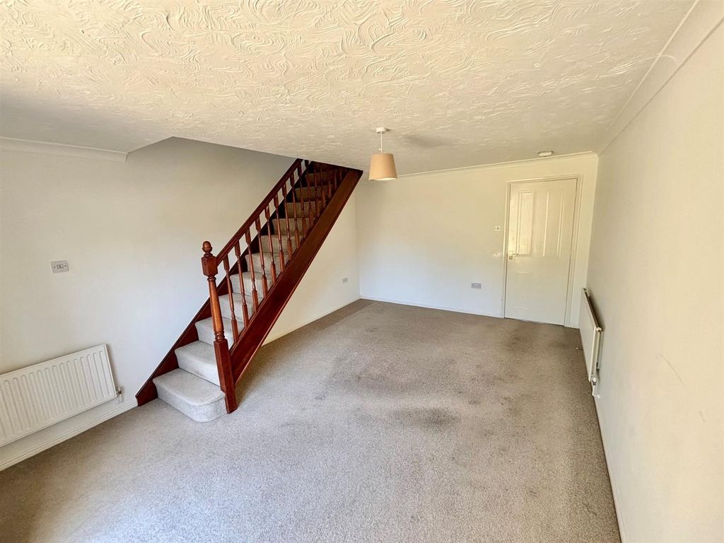 Property photo 3 of 12 4.Jpg