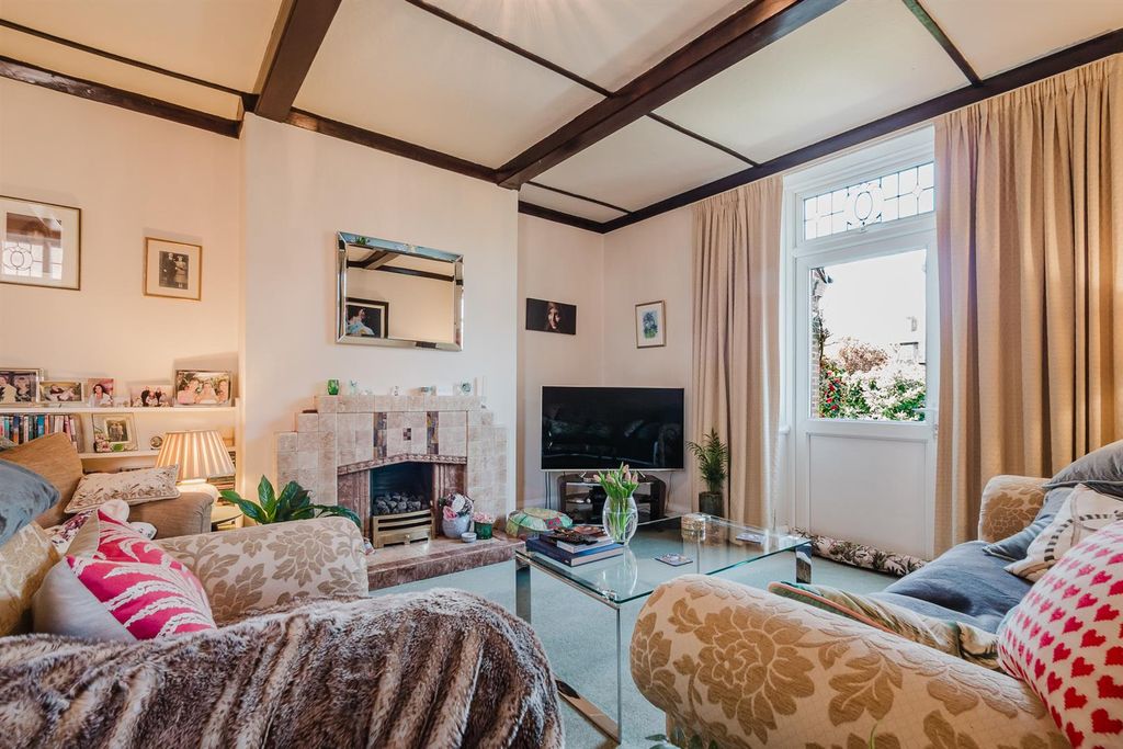 Property photo 2 of 37 Image 2