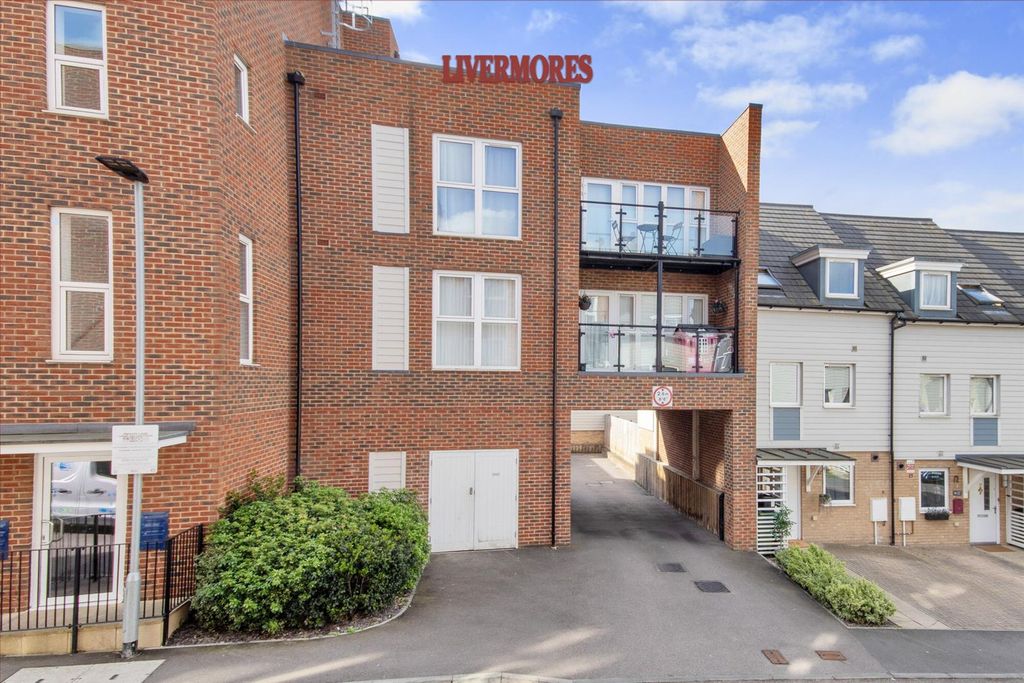 Property photo 1 of 23 1 - Externaldp.Jpg