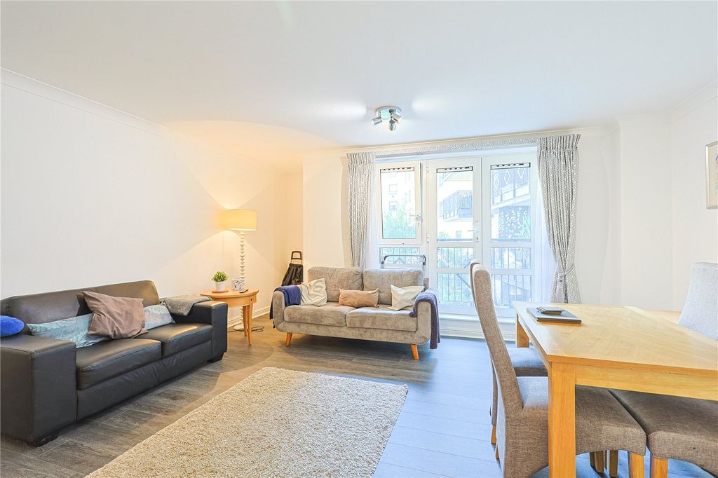 Property photo 2 of 19 Picture No. 02
