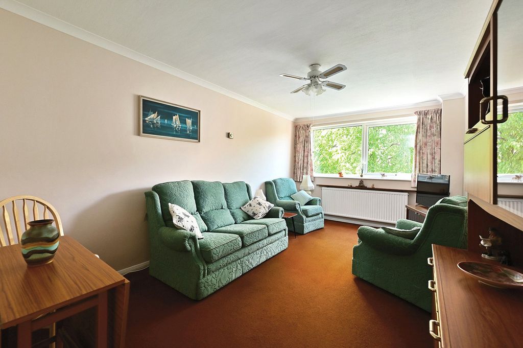 Property photo 2 of 12 Picture No. 09