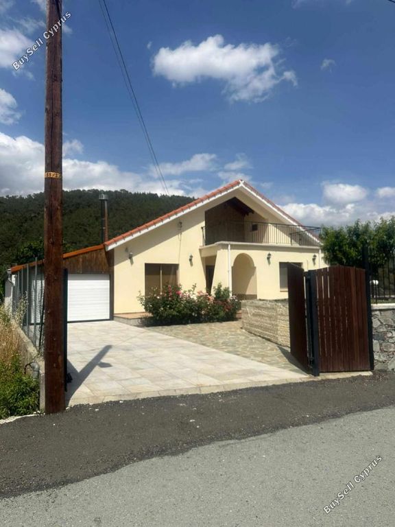 Property photo 2 of 30