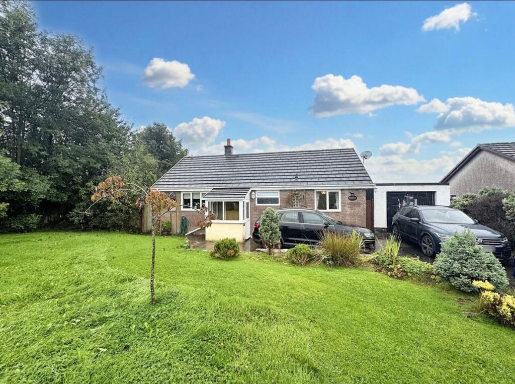 Property photo 2 of 22