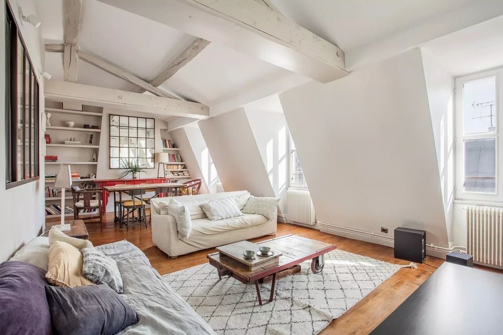 Property photo 1 of 10 Paris 3 - Archives