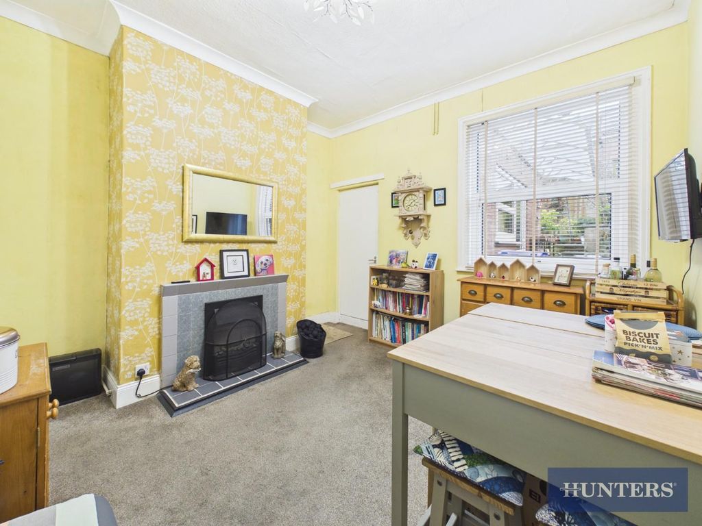 Property photo 3 of 18 Dining Room